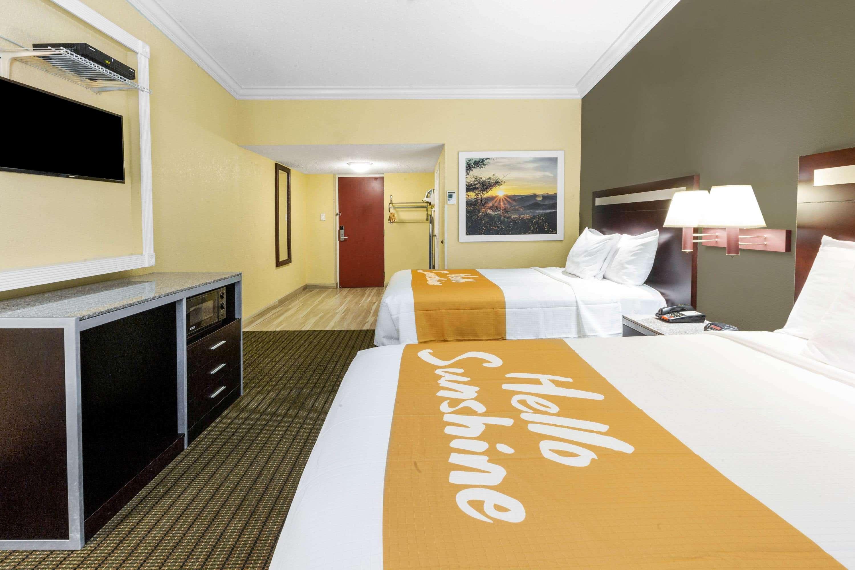 Days Inn By Wyndham Nanuet / Spring Valley Ngoại thất bức ảnh