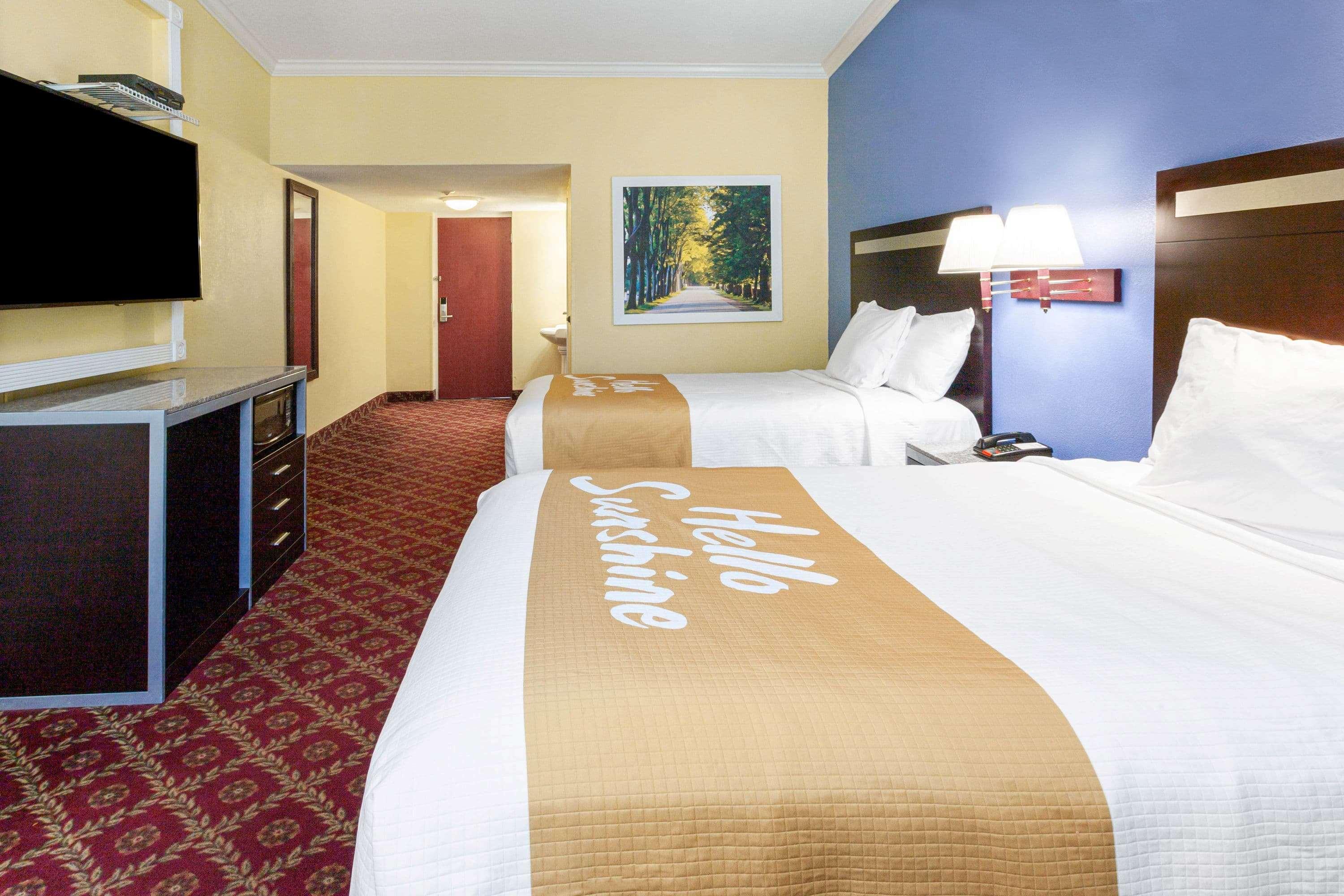 Days Inn By Wyndham Nanuet / Spring Valley Ngoại thất bức ảnh