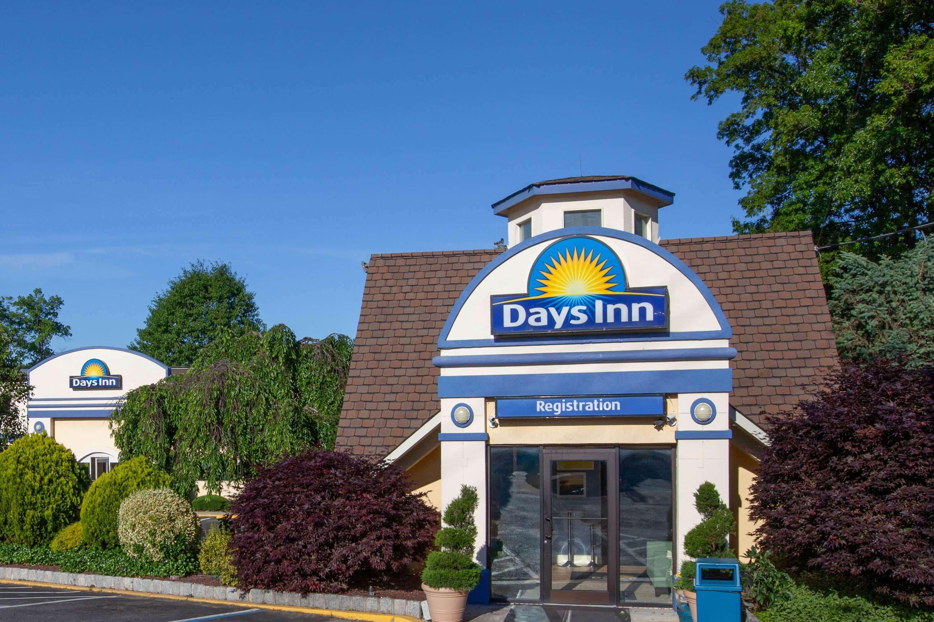 Days Inn By Wyndham Nanuet / Spring Valley Ngoại thất bức ảnh